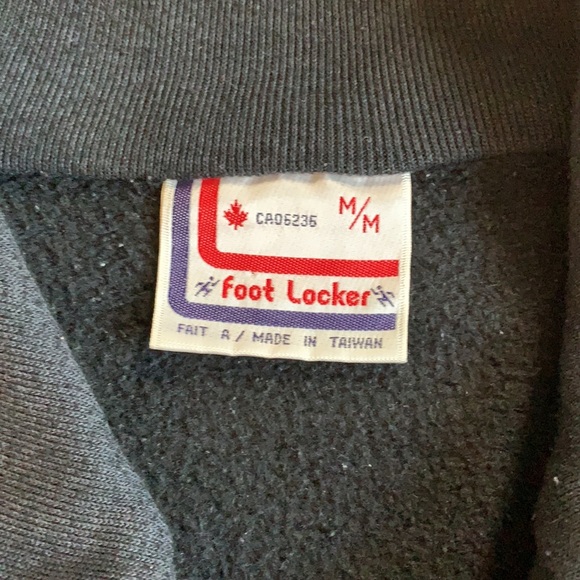 Vintage Foot Locker zip up sweater - Size medium - Picture 5 of 8